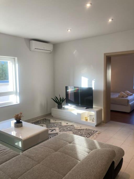 Central City Nest - Sandra&David Zadar Luaran gambar